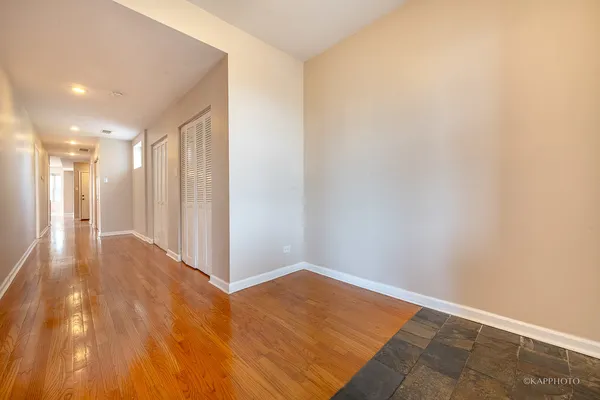 $1,450 | 8225 South Prairie Avenue, Unit 1, Chicago, IL 60619