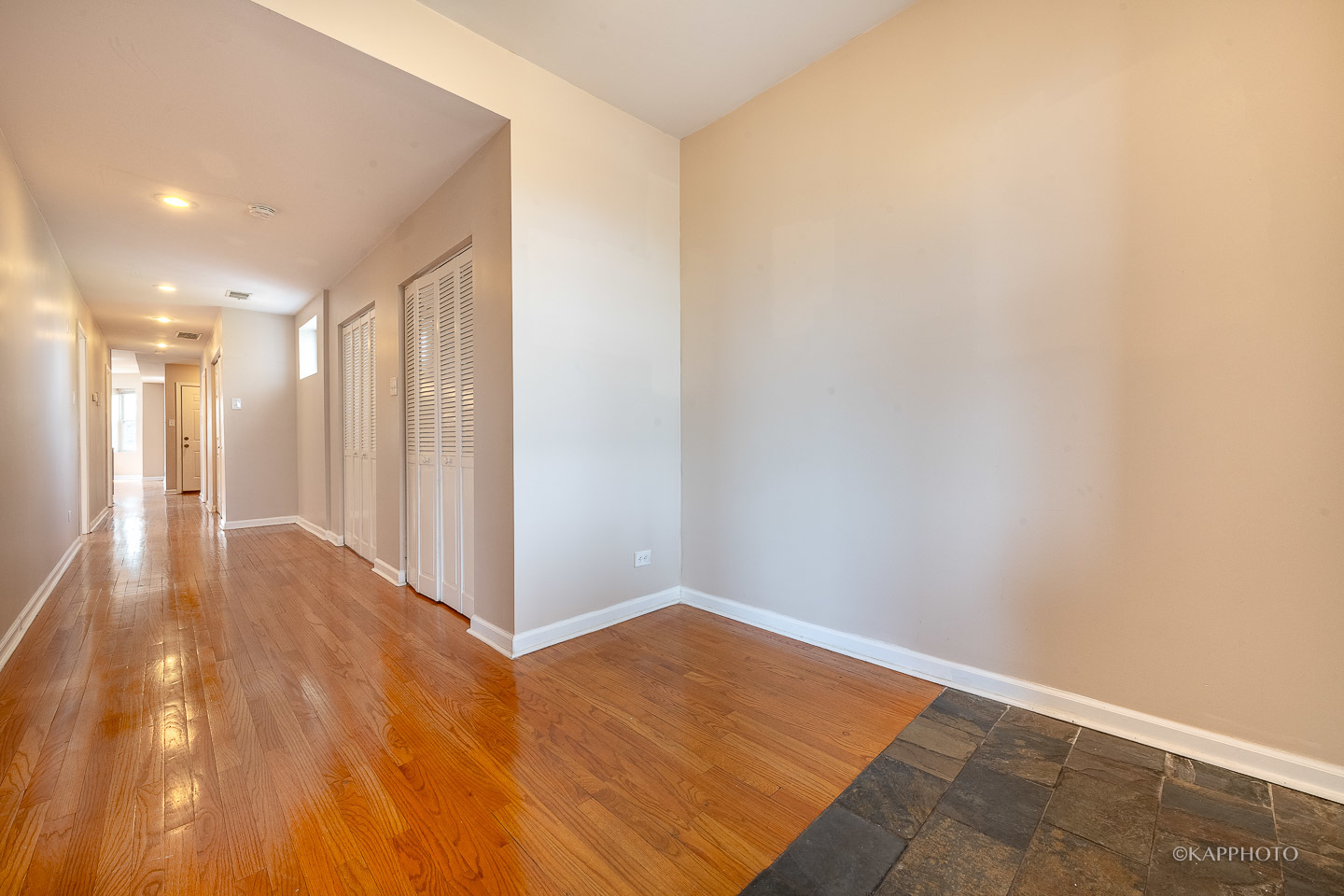 8225 South Prairie Avenue, Unit 1 Chicago, IL 60619 - Photo 10 of 28