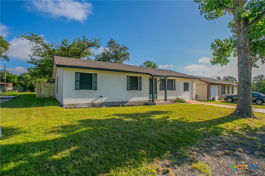 4049 Morgan's Point Road Belton, TX 76513 - Photo 24 of 28
