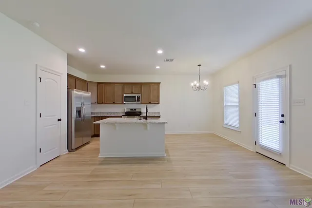 $1,790 | 107 Hendrix Road, Carencro, LA 70520