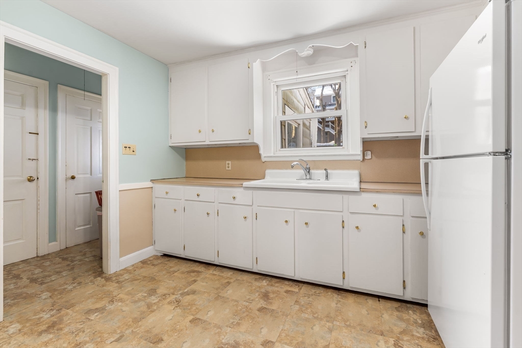 33 Harvard Street Arlington, MA 02476 - Photo 29 of 42