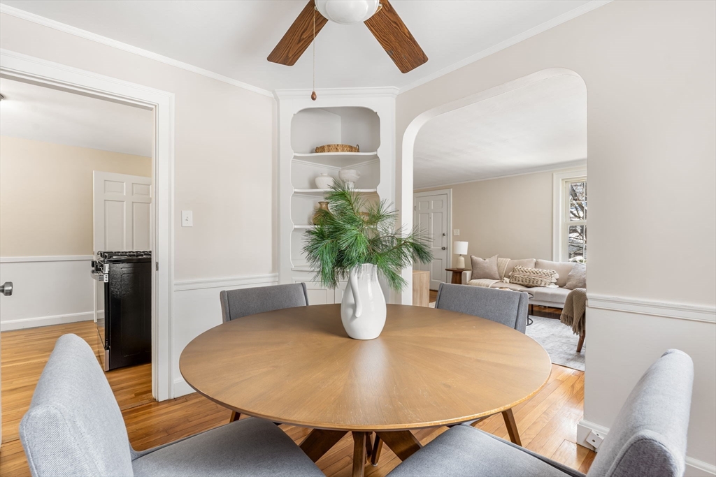 33 Harvard Street Arlington, MA 02476 - Photo 9 of 42