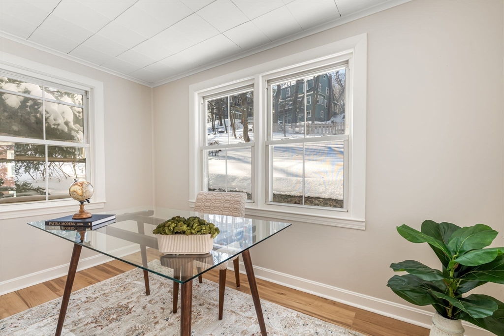 33 Harvard Street Arlington, MA 02476 - Photo 10 of 42