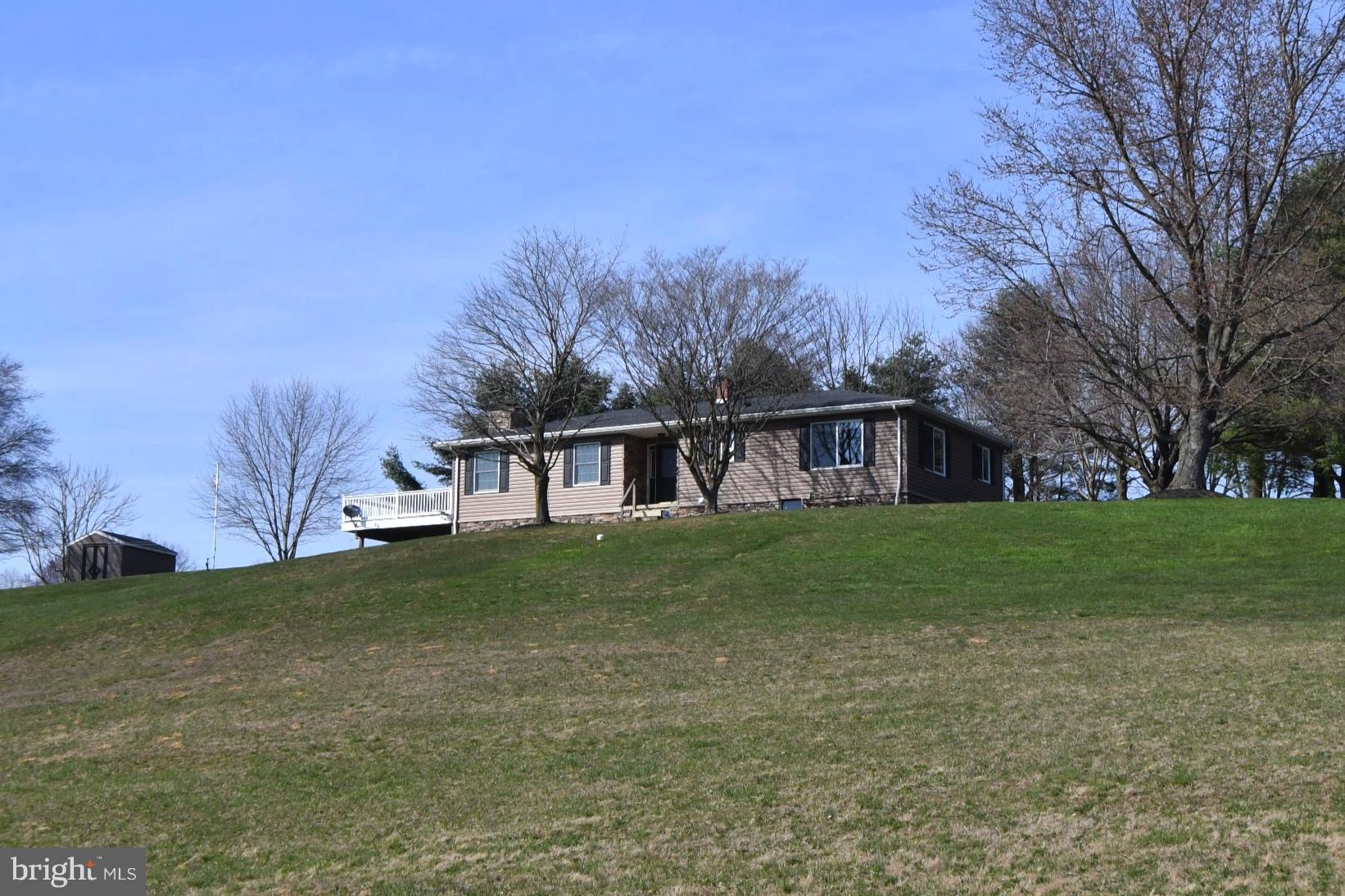 Beautifully Renovated Rancher
