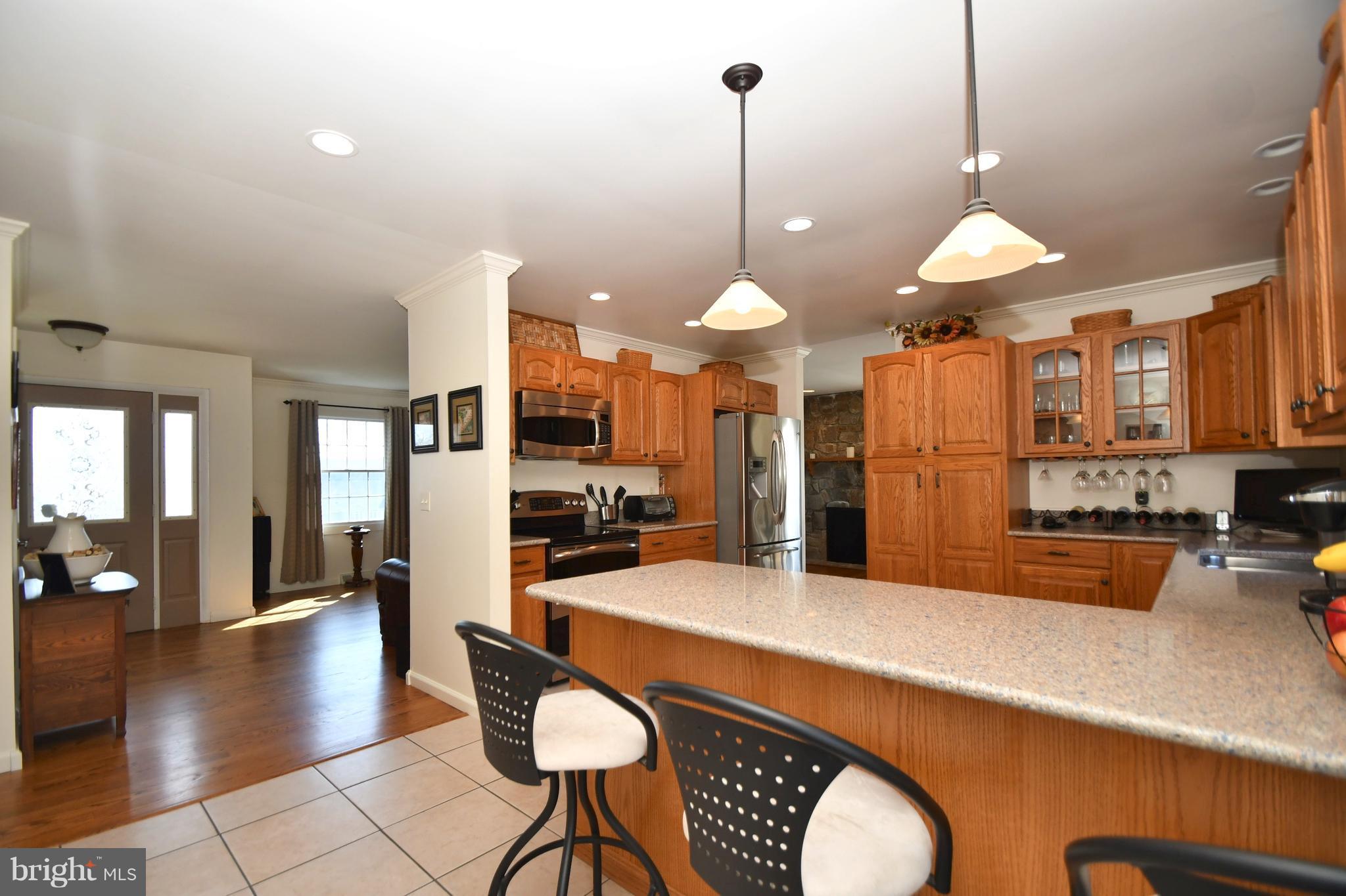 718 Cherry Hill Road Street, MD 21154 - Photo 26 of 30 Breakfast Bar