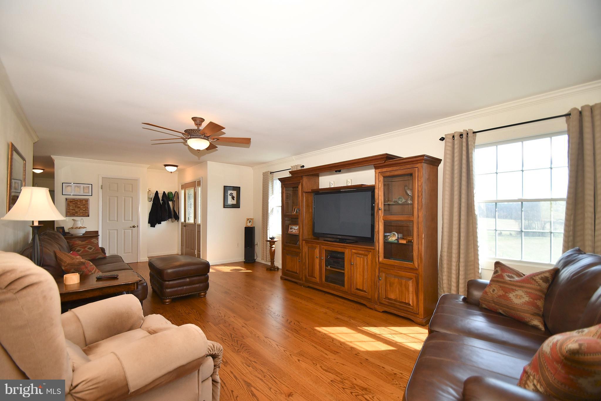 Living Room w/Hardwood Floors