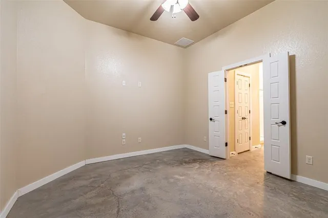 an empty room with an empty space