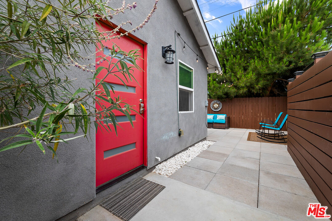 5325 9th Avenue, Unit 5327 Los Angeles, CA 90043 - Photo 1 of 11 a view of outdoor space and deck