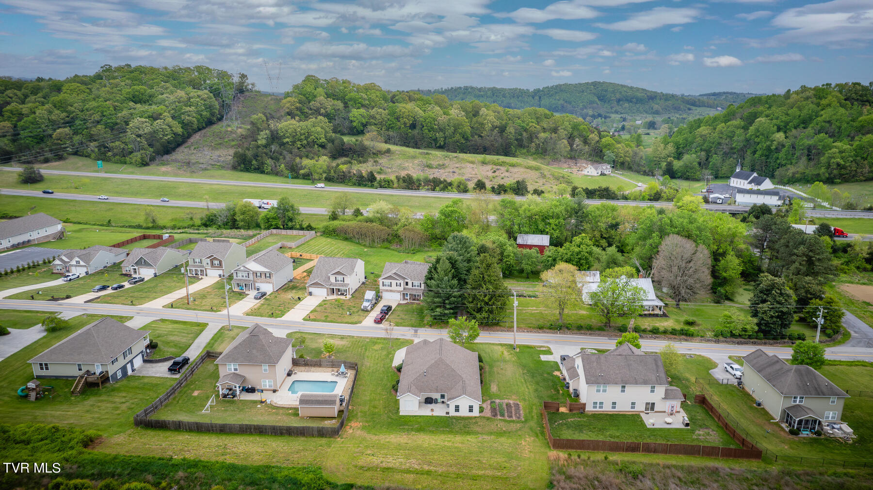 2736 Rock Springs Road Kingsport, TN 37664 - Photo 38 of 39 104