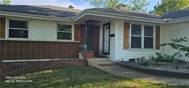 $274,900 | 4501 East 105 Street, Kansas City, MO 64137