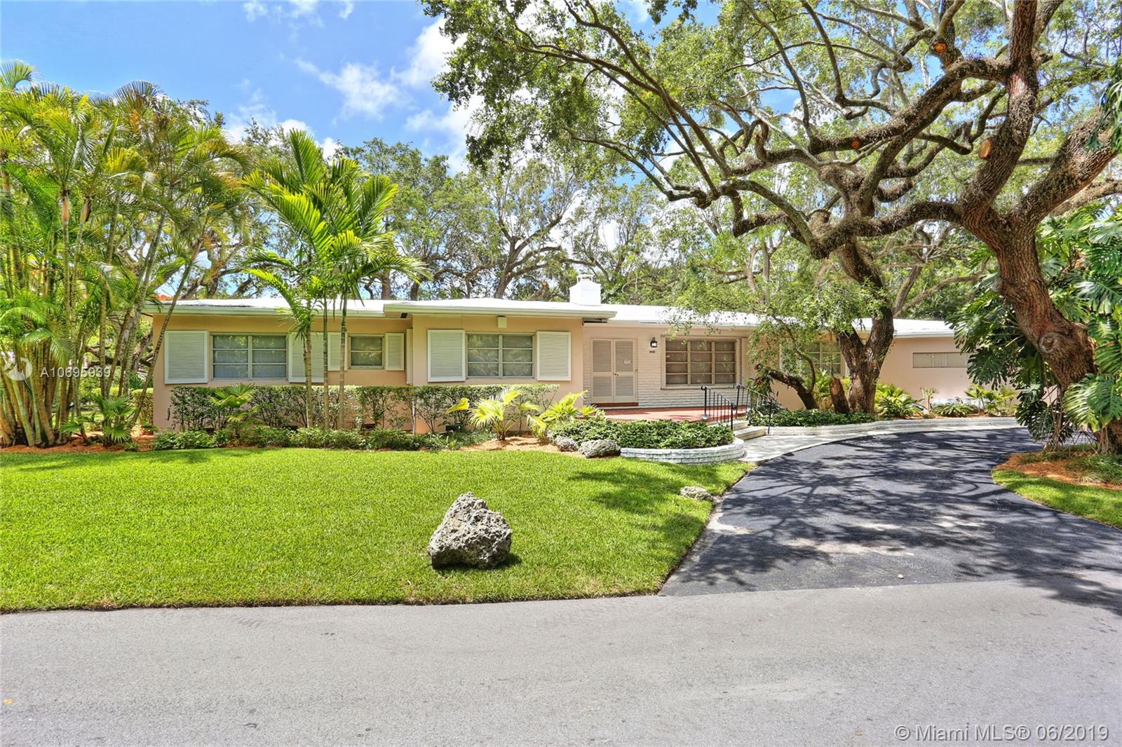 1900 Secoffee Street Miami, FL 33133 - Photo 23 of 32