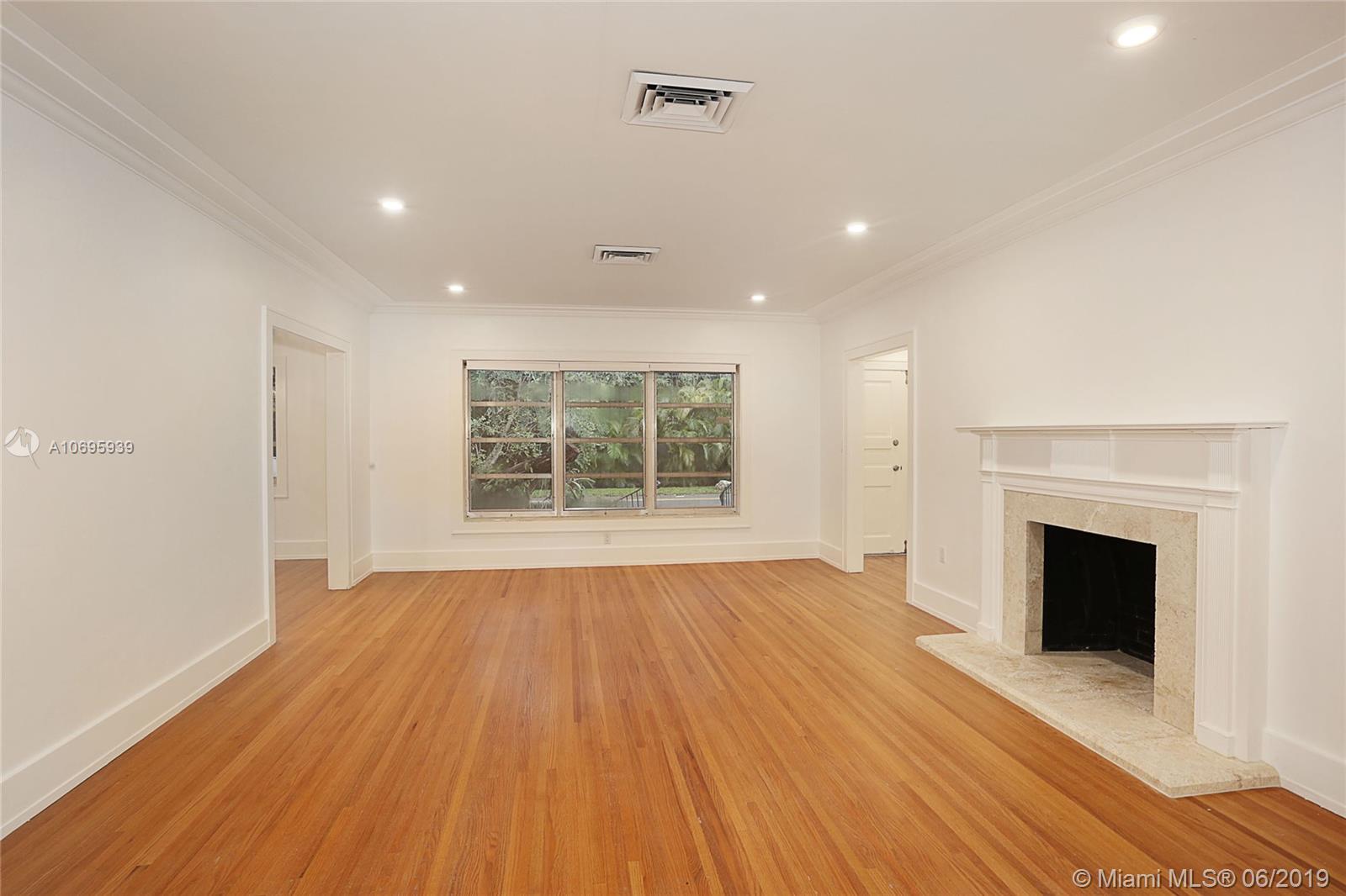 1900 Secoffee Street Miami, FL 33133 - Photo 6 of 32