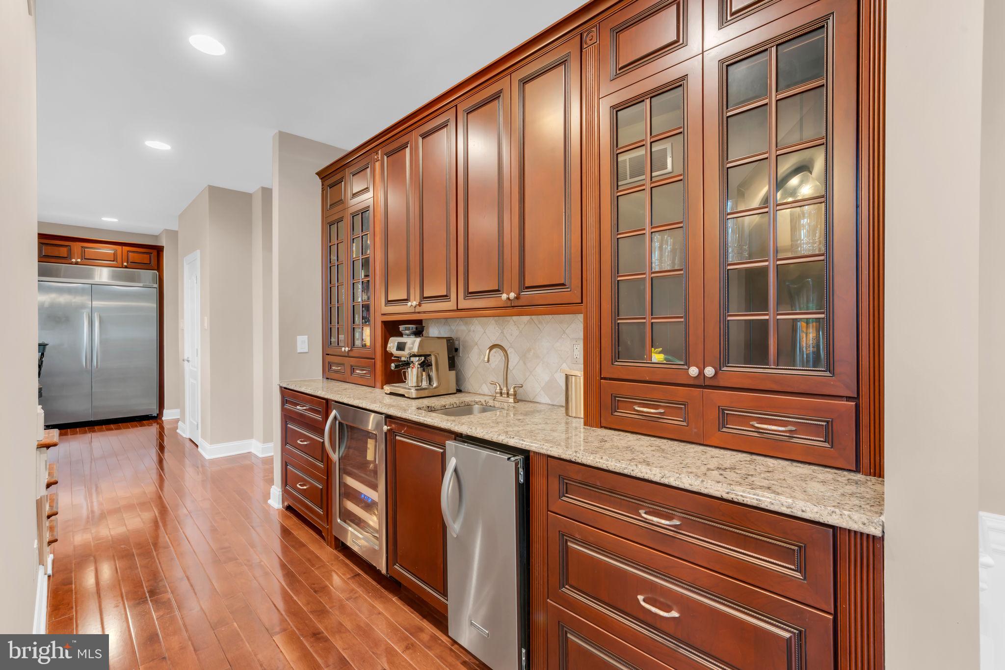 4 Ridgeview Way Allentown, NJ 08501 - Photo 15 of 60