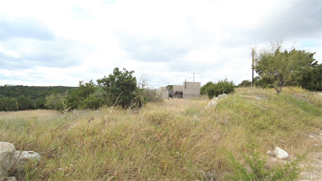 229 Pinon Loop East Camp Wood, TX 78833 - Photo 16 of 24