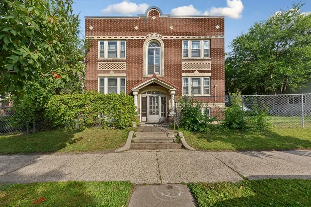 $1,095,000 | 3125 3rd Avenue South, Minneapolis, MN 55408