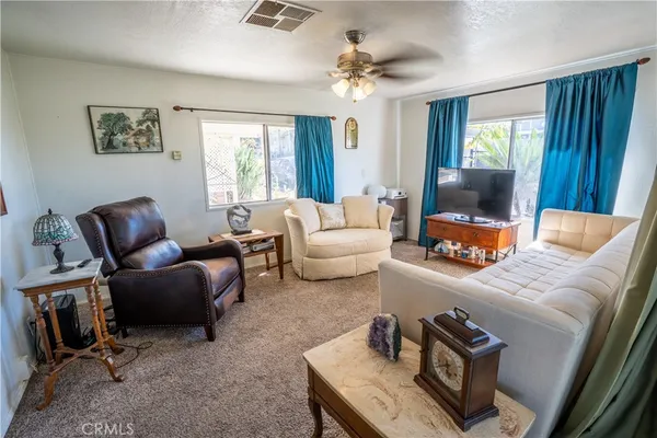 $90,000 | 1120 East Mission Road, Unit 20, Fallbrook, CA 92028