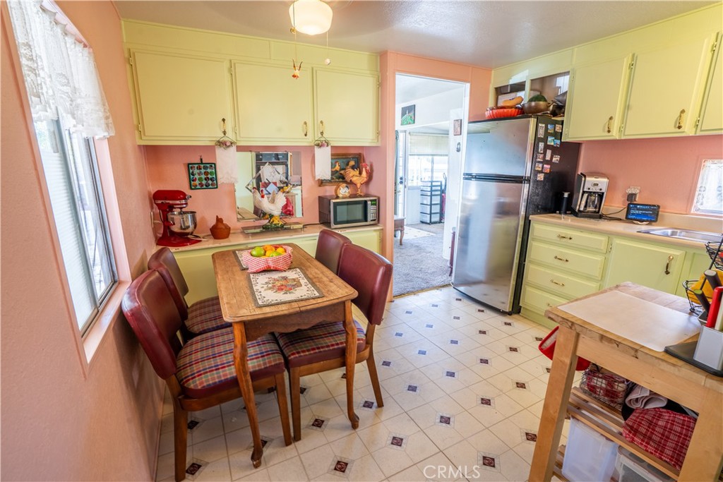 1120 East Mission Road, Unit 20 Fallbrook, CA 92028 - Photo 9 of 29