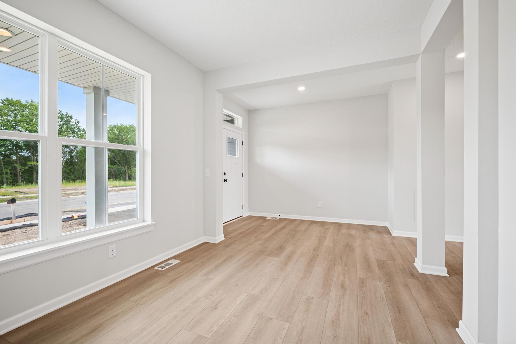 10577 Minnesota Lane North Maple Grove, MN 55369 - Photo 10 of 22