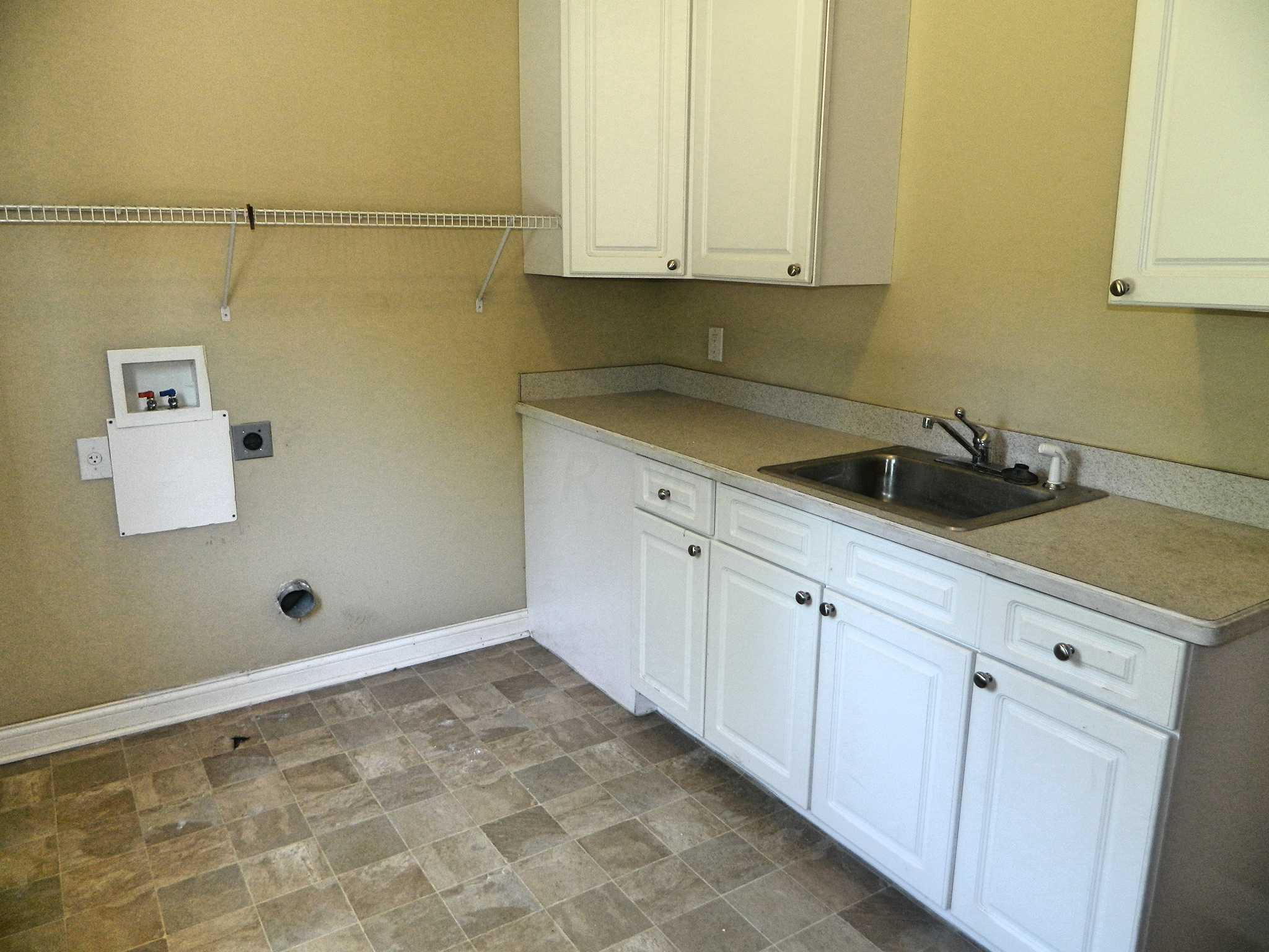 6930 Plumb Road Galena, OH 43021 - Photo 14 of 26 Gallery Image 14