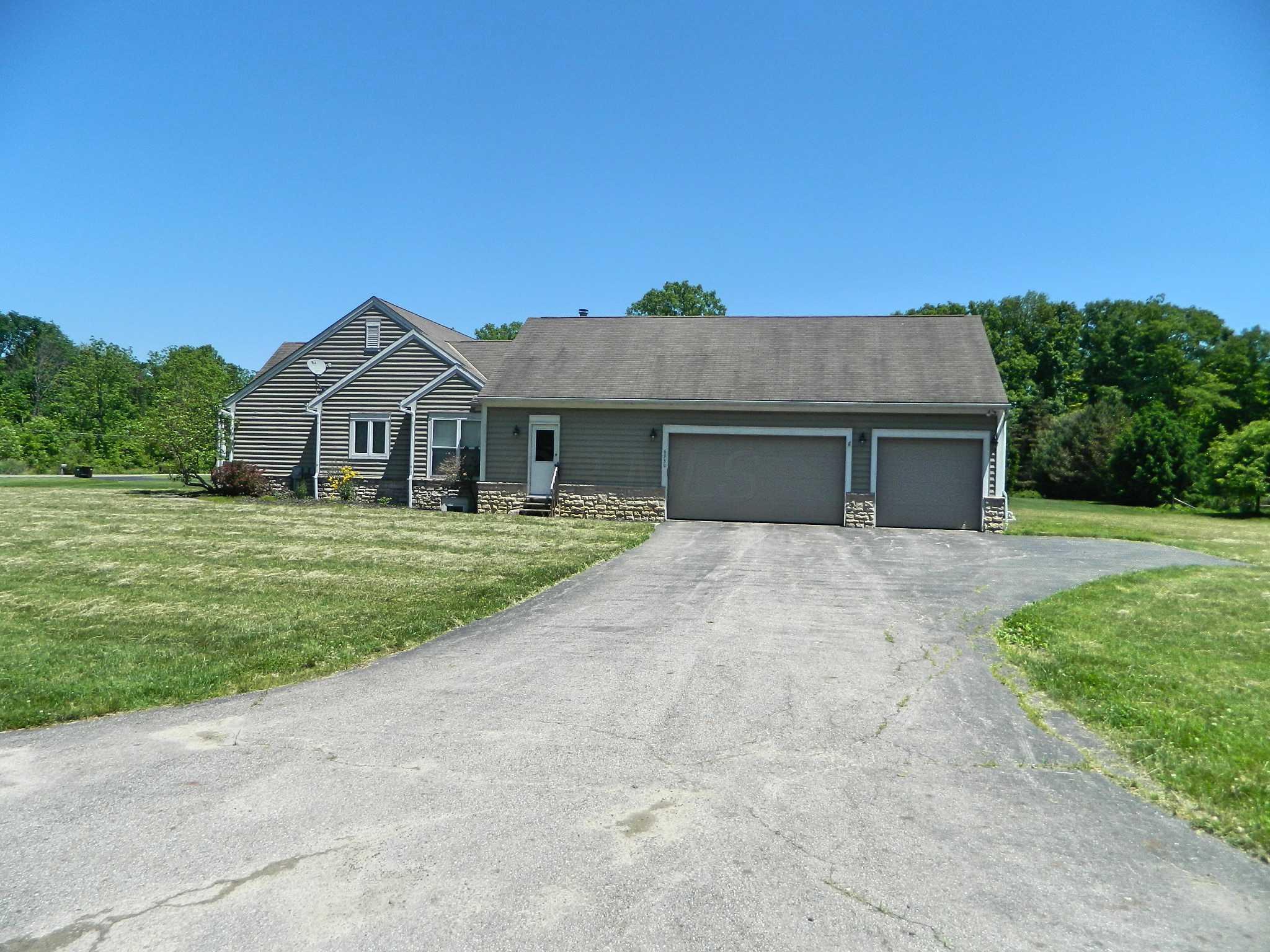 6930 Plumb Road Galena, OH 43021 - Photo 2 of 26 Gallery Image 2