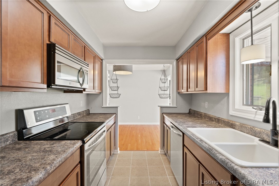 6256 Scottsville Road Floyds Knobs, IN 47119 - Photo 23 of 51