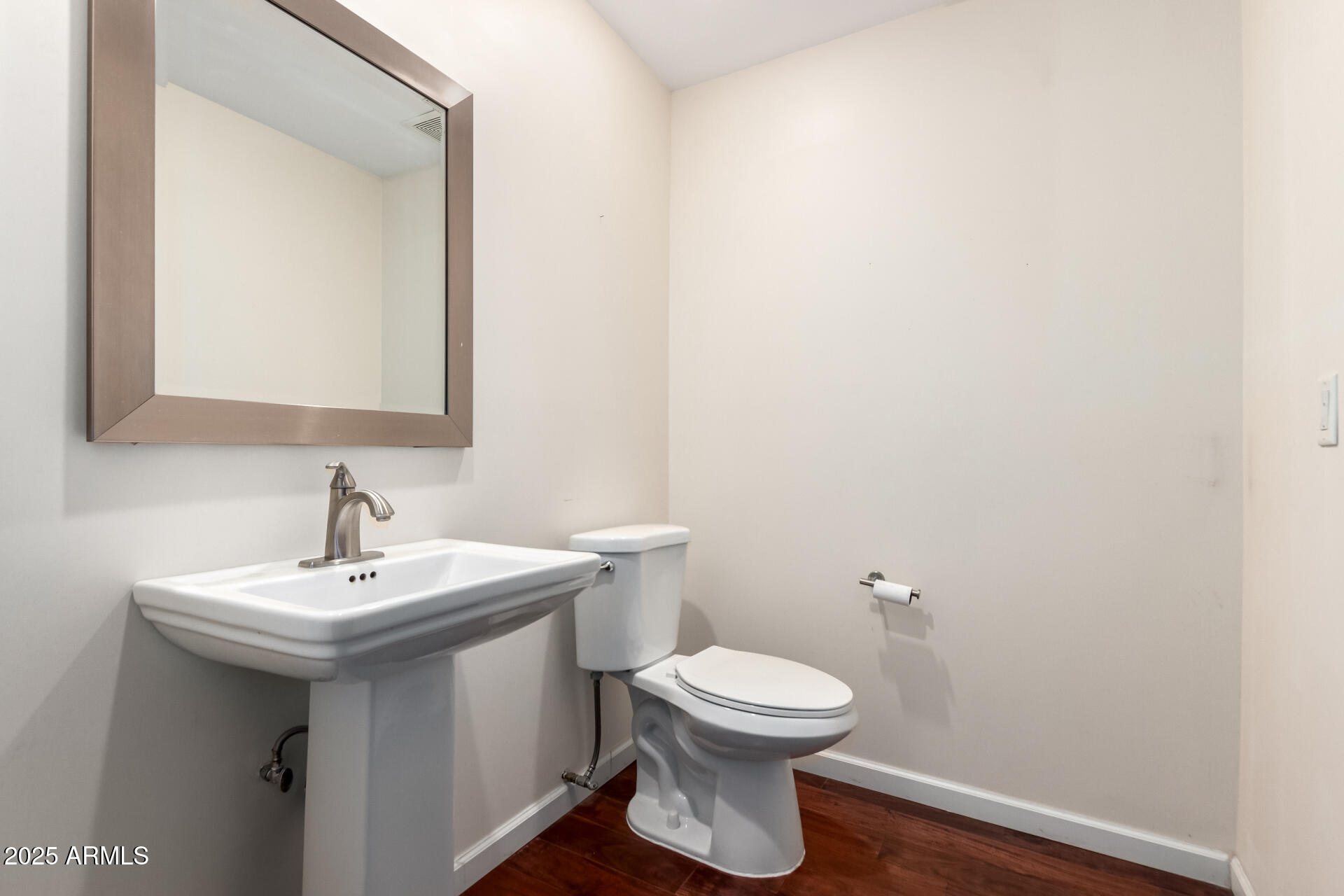 5926 South Newberry Road Tempe, AZ 85283 - Photo 13 of 42 18 Newberry