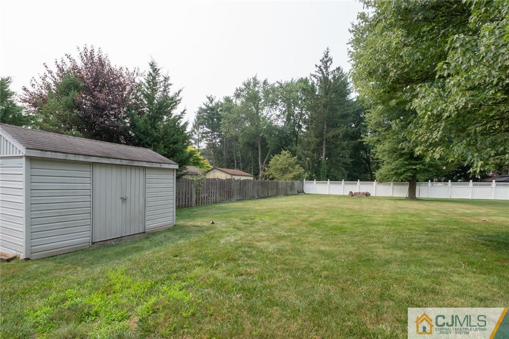 279 Plainfield Road Edison, NJ 08820 - Photo 35 of 43