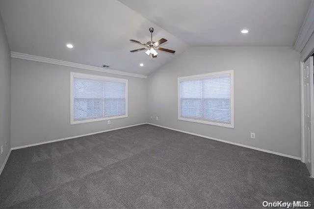 $3,445 | 185 Overlook Drive, Unit 185, Farmingville, NY 11738