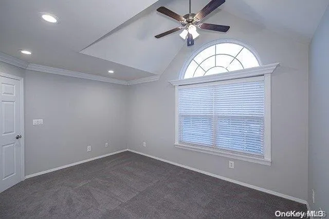 $3,445 | 185 Overlook Drive, Unit 185, Farmingville, NY 11738