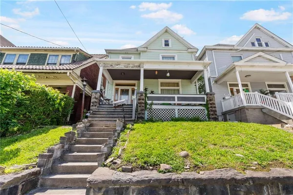 $50,000 | 971 Thompson Avenue, Donora, PA 15033