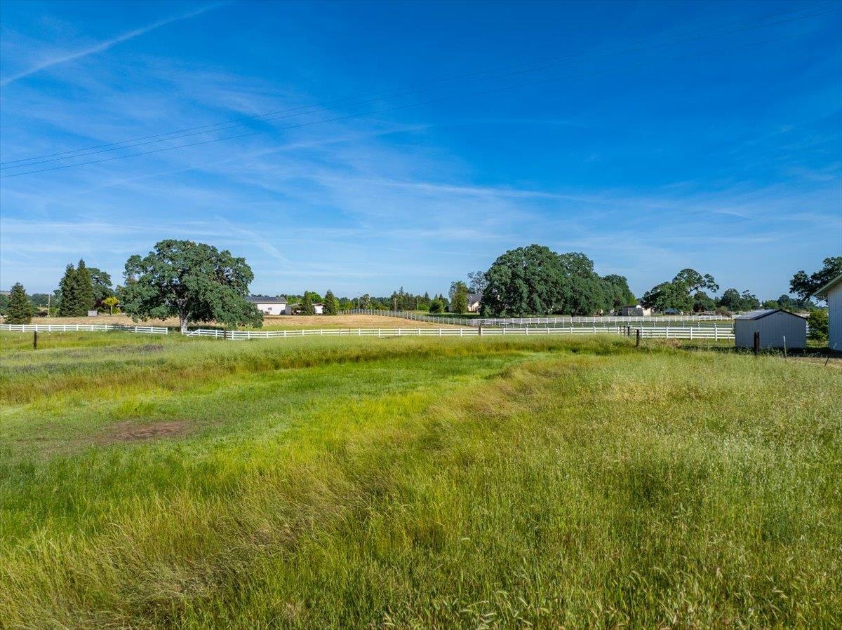 14410 Paynes Creek Road Red Bluff, CA 96080 - Photo 42 of 58