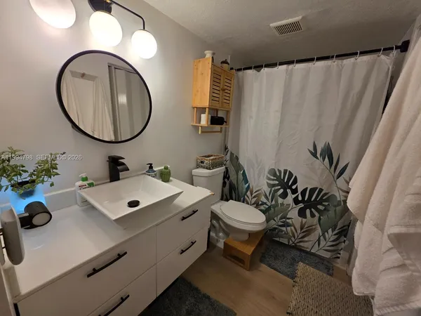 $249,000 | 9360 Fontainebleau Boulevard, Unit 503, Miami, FL 33172