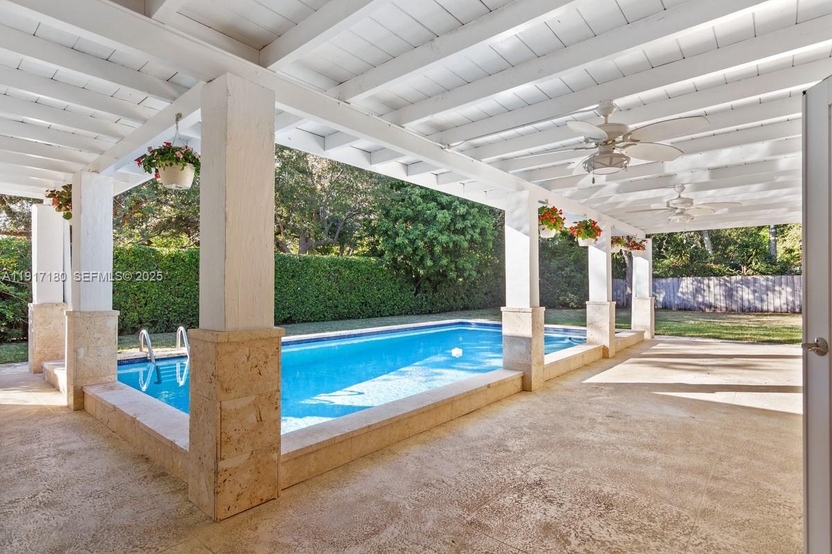 8365 Southwest 131st Street Pinecrest, FL 33156 - Photo 13 of 16