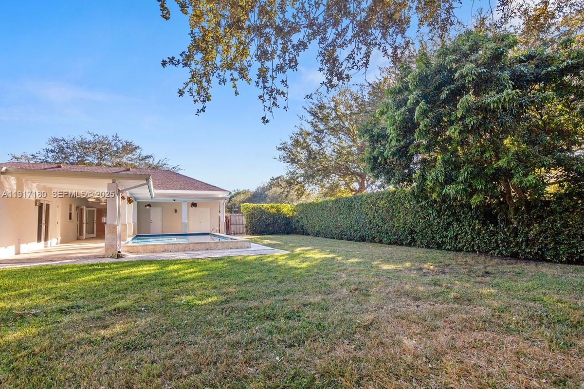 8365 Southwest 131st Street Pinecrest, FL 33156 - Photo 14 of 16