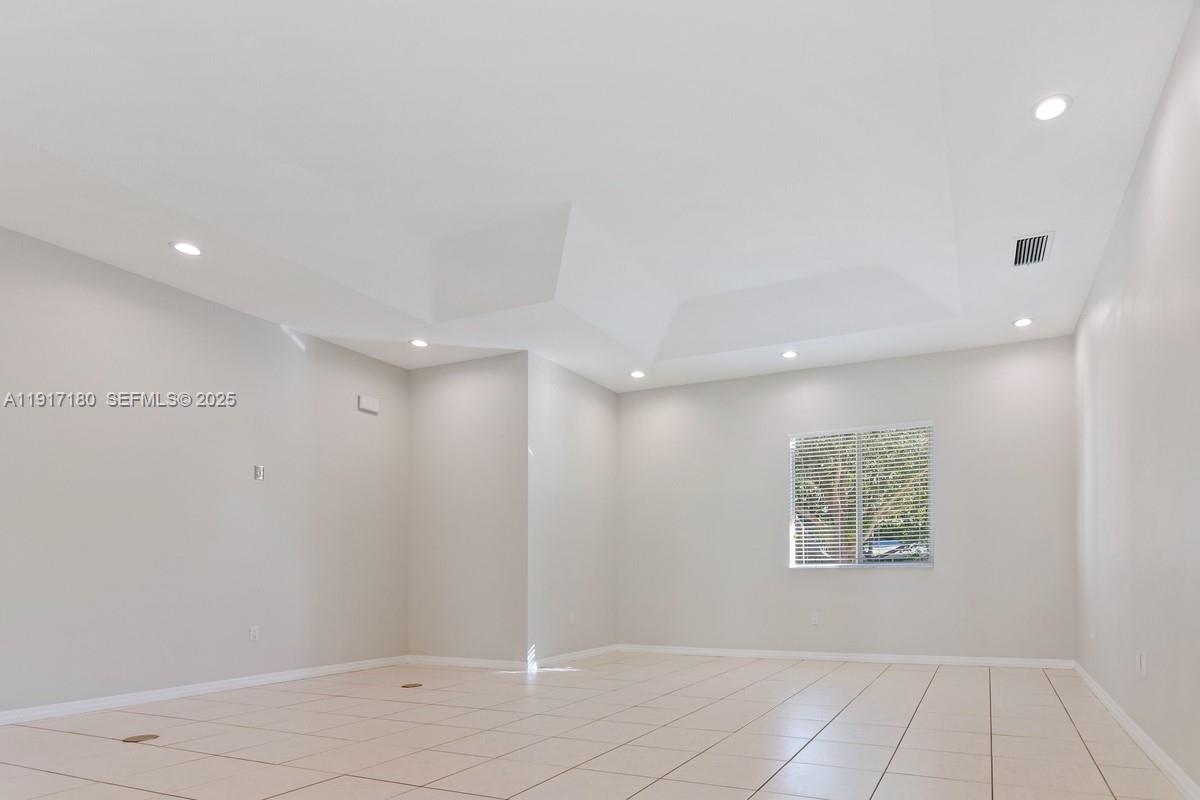 8365 Southwest 131st Street Pinecrest, FL 33156 - Photo 7 of 16