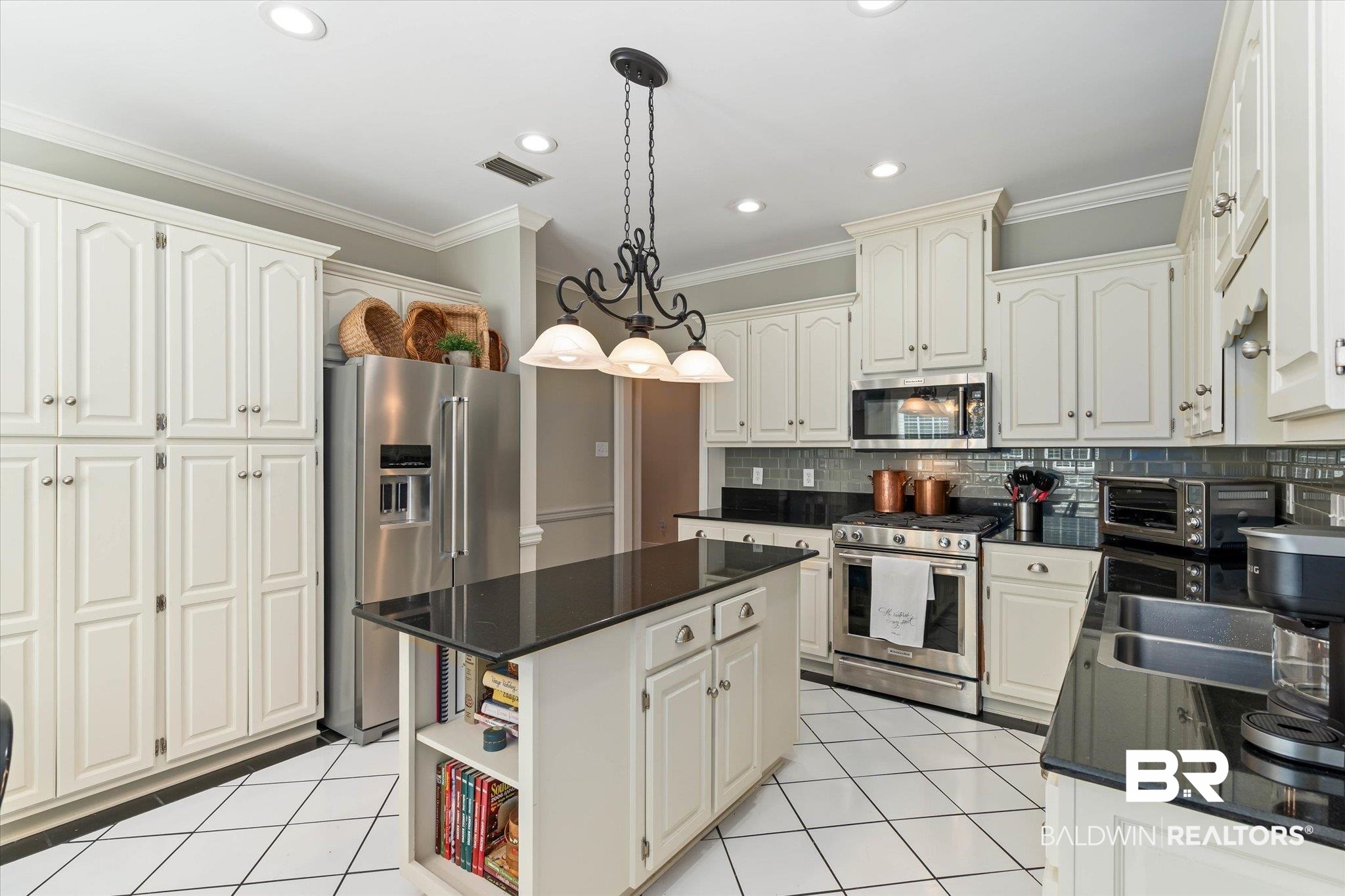 7470 Blakeley Ridge Drive Daphne, AL 36527 - Photo 9 of 33