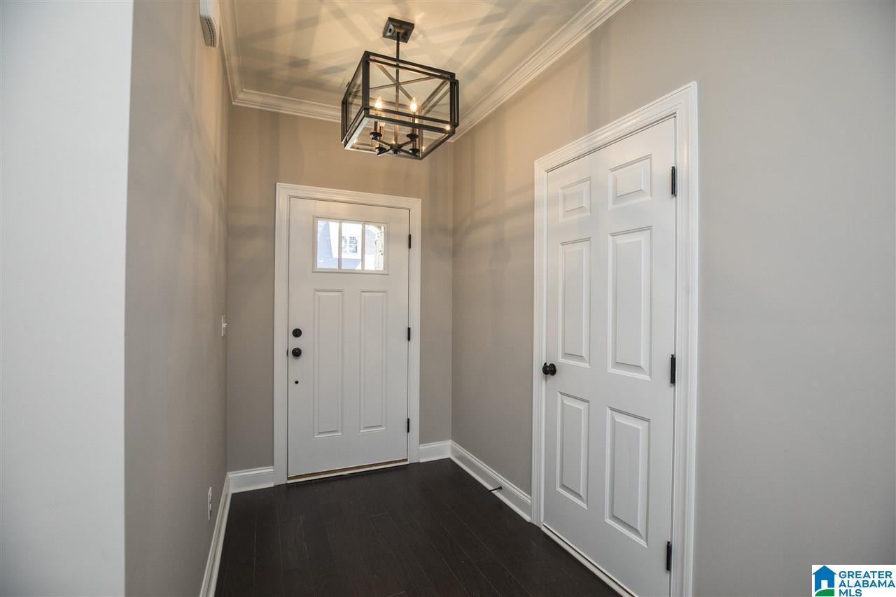 2688 Altadena Ridge Circle Birmingham, AL 35243 - Photo 4 of 34