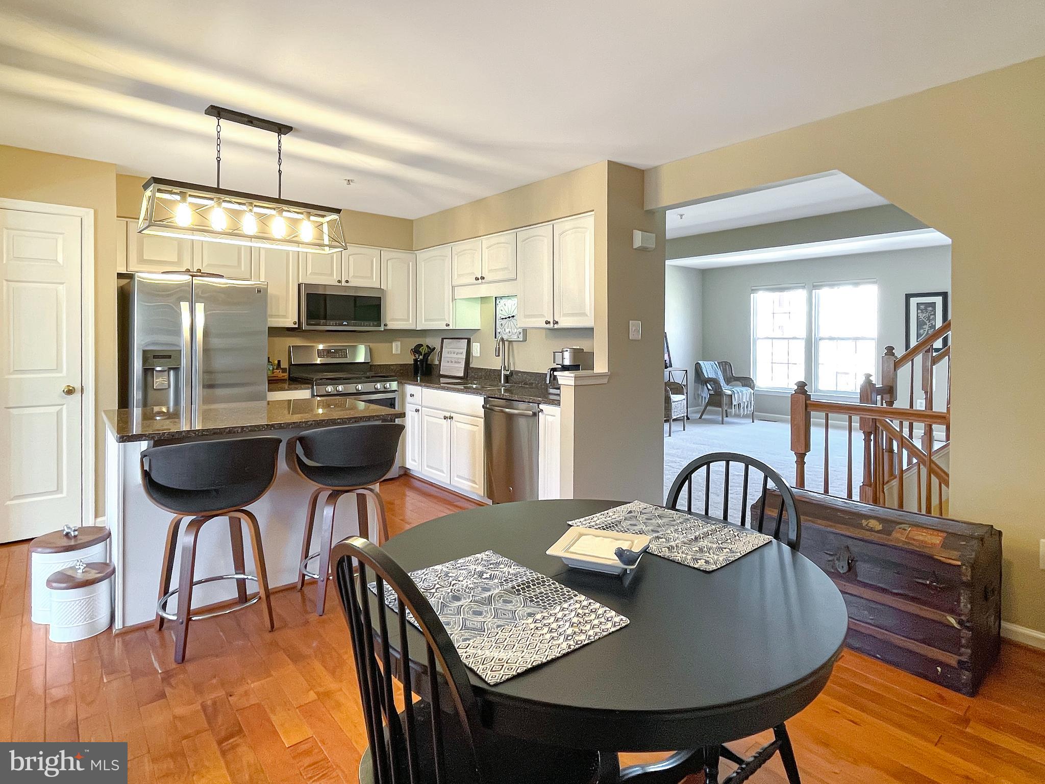 4612 Ripley Manor Terrace Olney, MD 20832 - Photo 3 of 44 Kitchen/Dinette