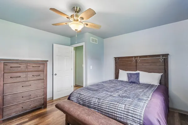$189,000 | 8221 West Carmen Avenue, Milwaukee, WI 53218