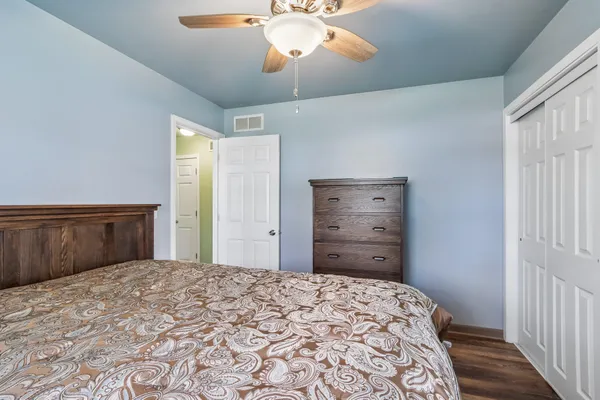 $189,000 | 8221 West Carmen Avenue, Milwaukee, WI 53218