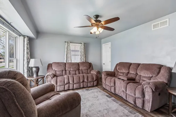 $189,000 | 8221 West Carmen Avenue, Milwaukee, WI 53218