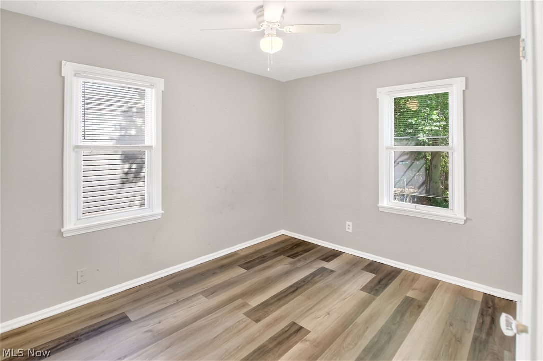 21412 Watson Road Maple Heights, OH 44137 - Photo 15 of 35
