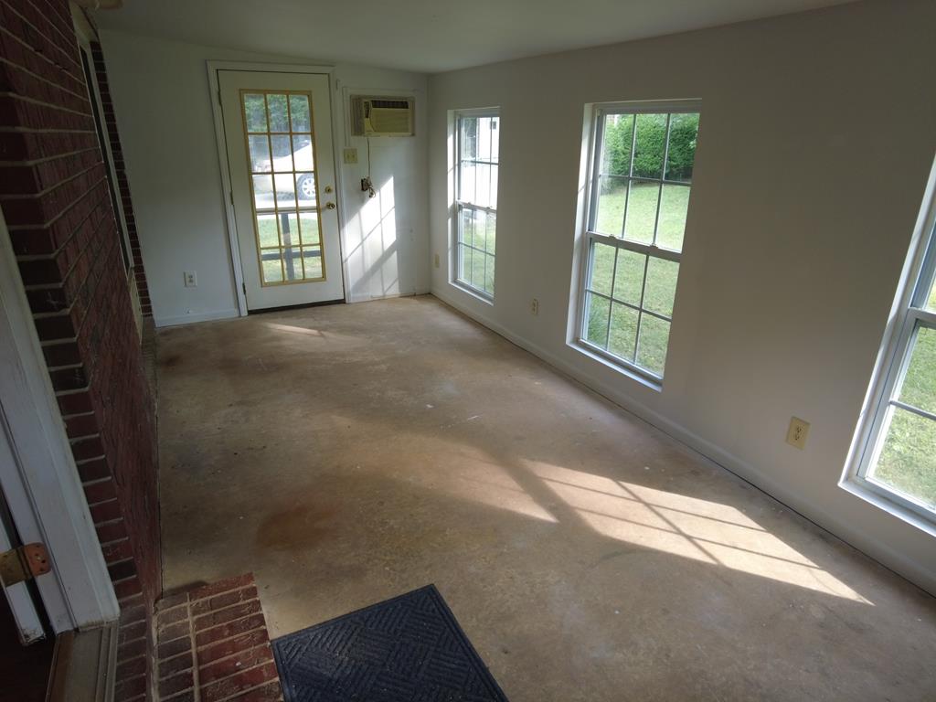 206 State Rd S-30-874 Clinton, SC 29325 - Photo 26 of 37 Gallery Image 26