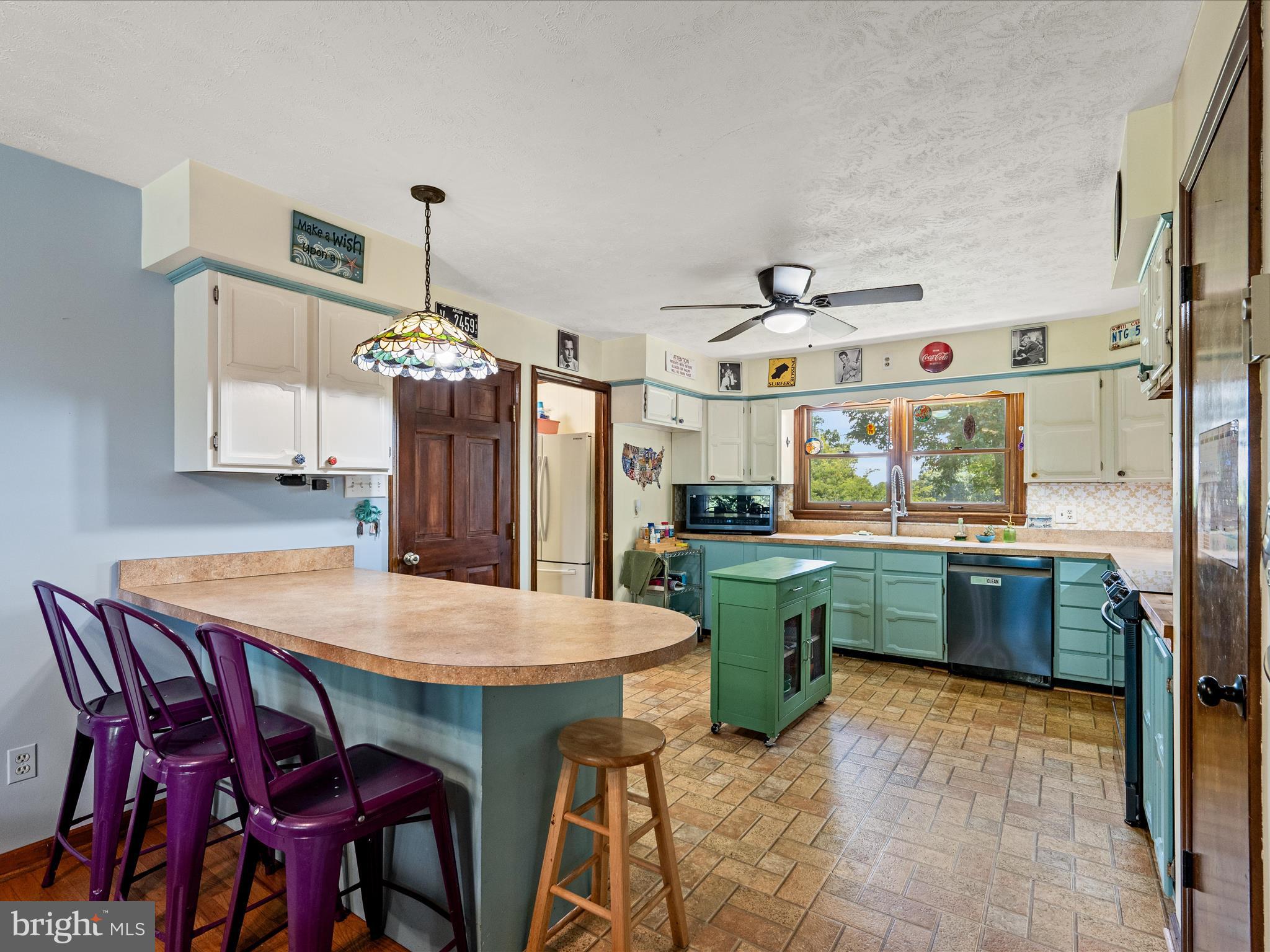 116 Rehoboth Lane Summit Point, WV 25446 - Photo 21 of 61 Kitchen