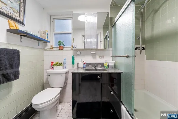 $1,145,000 | 132 72nd Street, North Bergen, NJ 07047