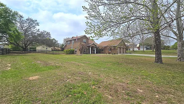 $585,000 | 4307 Britt Road, Mount Dora, FL 32757