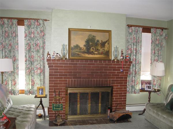 753 Riverside Drive Lawrence, MA 01841 - Photo 10 of 18 Gallery Image 10