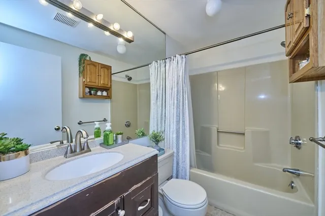 $435,000 | 26 Meeting House Path, Unit 26, Ashland, MA 01721