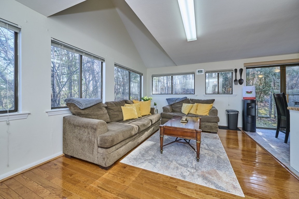 26 Meeting House Path, Unit 26 Ashland, MA 01721 - Photo 2 of 25