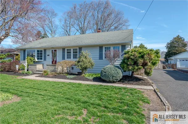 $499,900 | 214 Vesper Avenue, Middlesex, NJ 08846